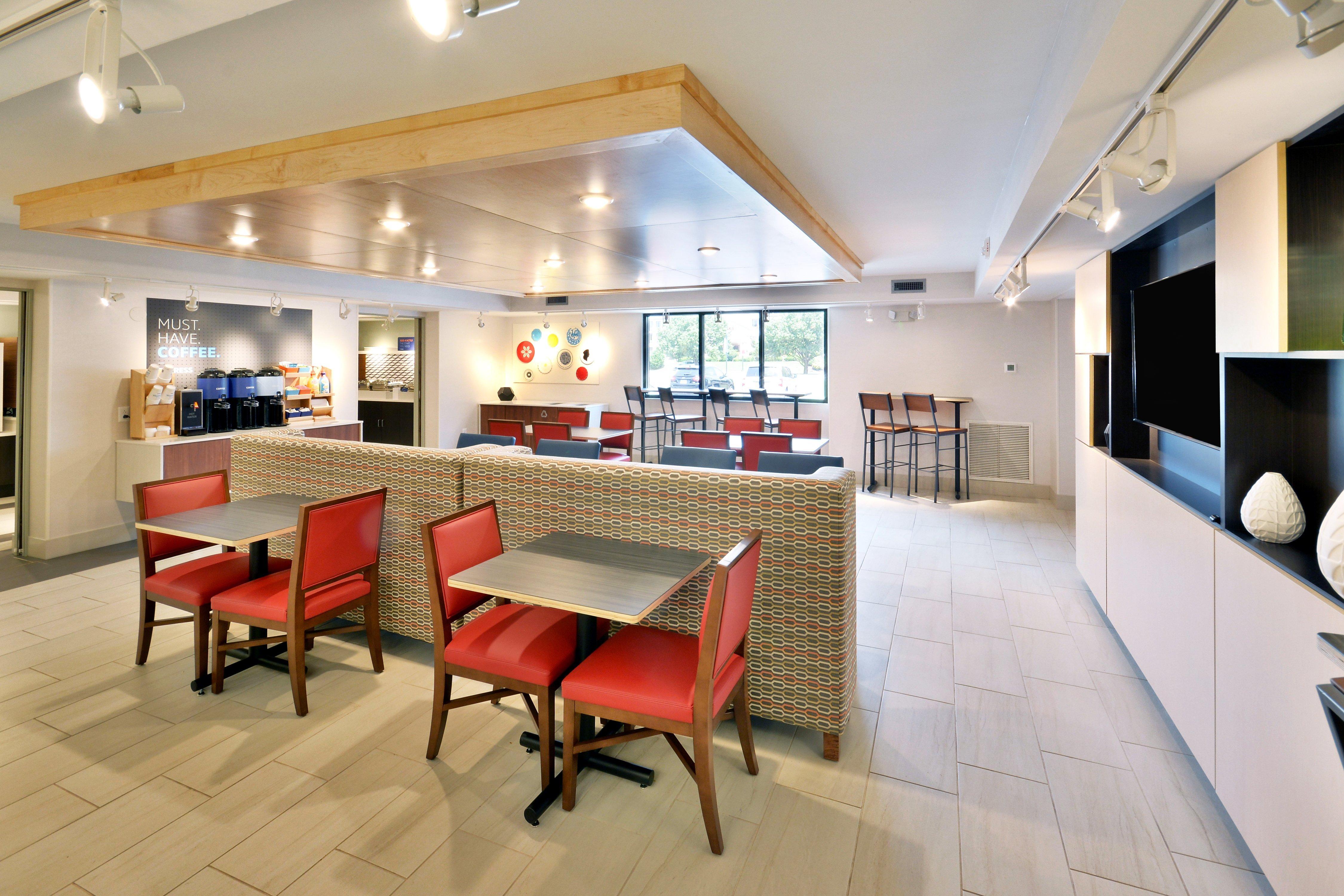 Holiday Inn Express Danville By Ihg Eksteriør billede