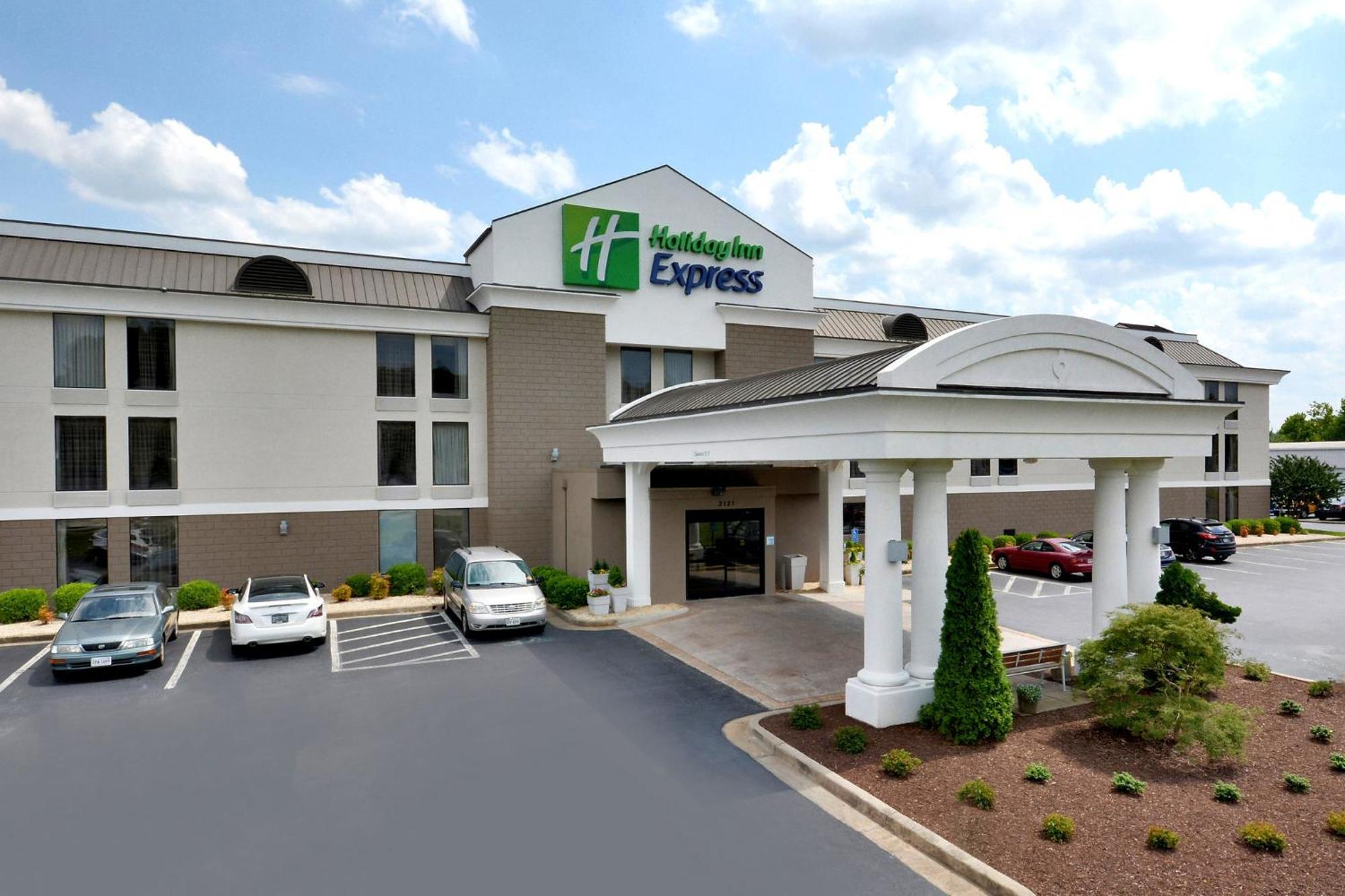 Holiday Inn Express Danville By Ihg Eksteriør billede