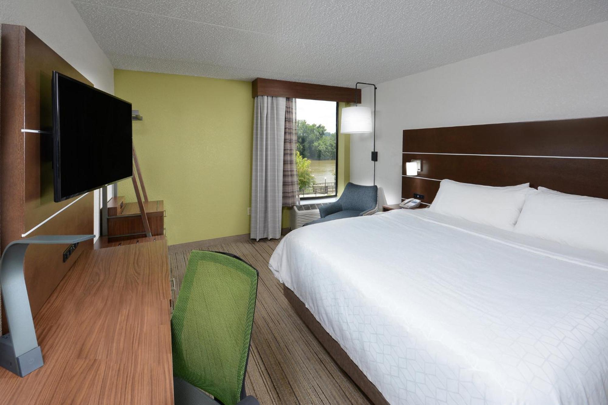 Holiday Inn Express Danville By Ihg Eksteriør billede