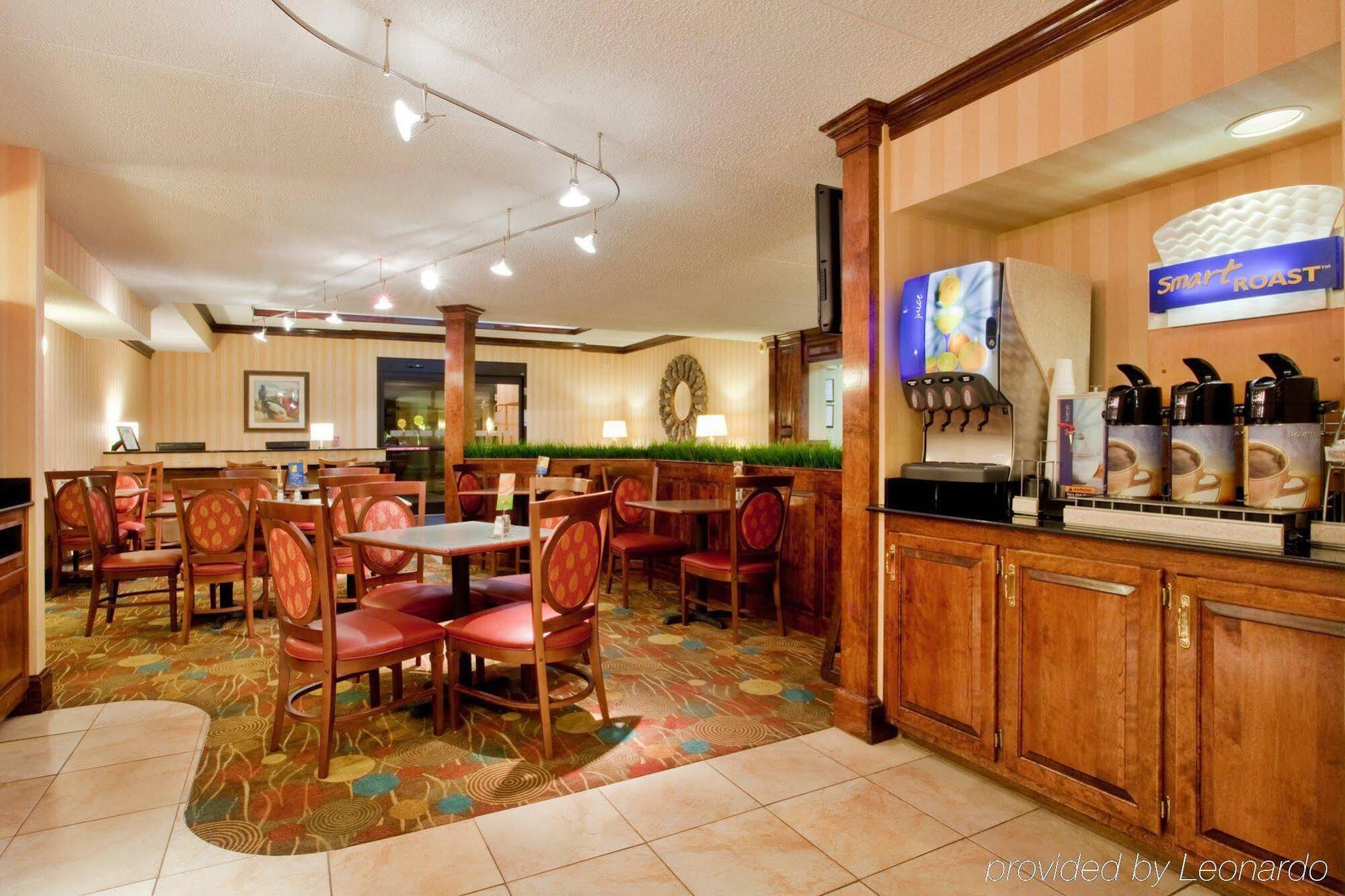 Holiday Inn Express Danville By Ihg Eksteriør billede