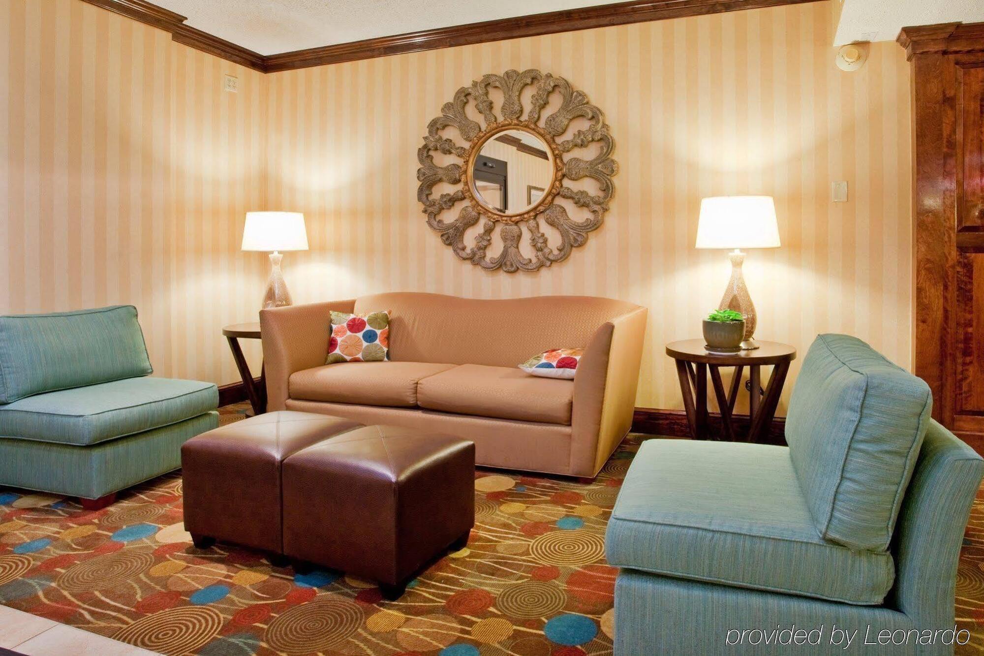 Holiday Inn Express Danville By Ihg Eksteriør billede